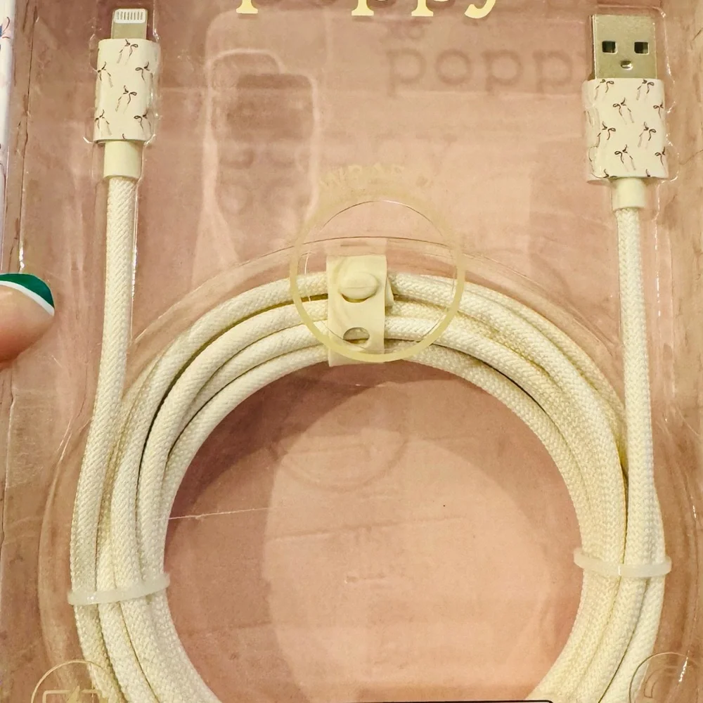 🎀NIB iPhone iPad iPod USB-A to Lightning Cable, 10 feet long, pink bow 🎀 design